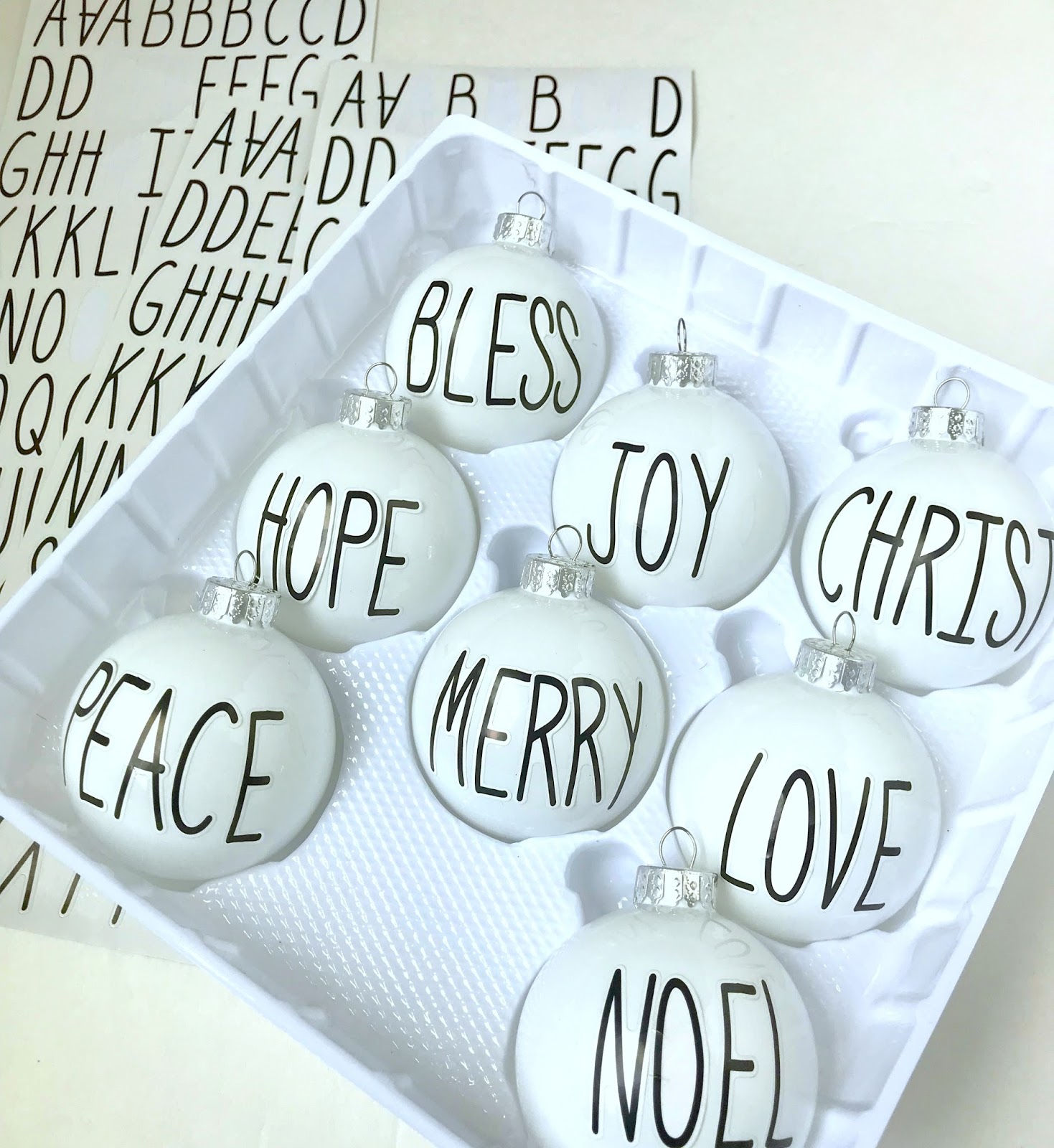 michelle paige blogs Easy Lettered Christmas Ornaments with Stickers