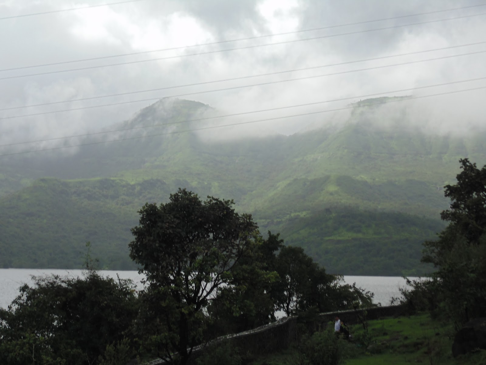 Best picnic spot near Mulshi Dam in Rainy season