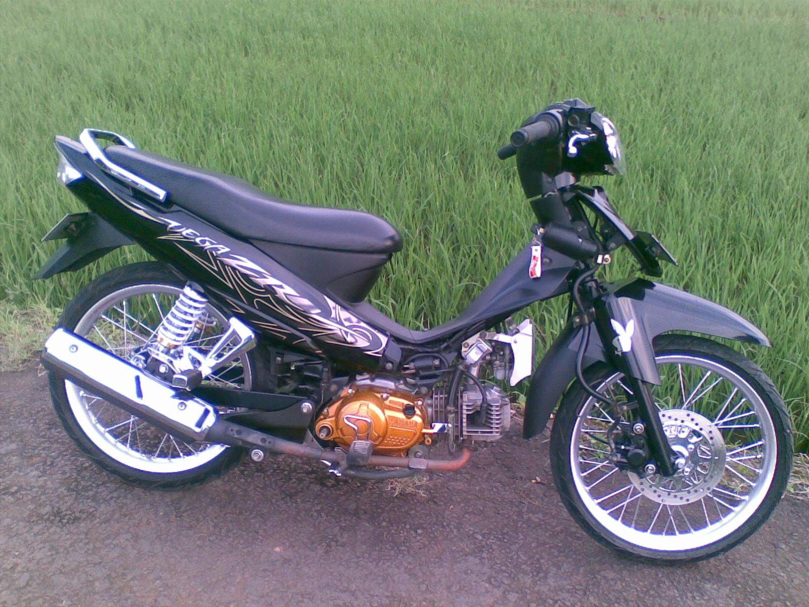 Foto Modifikasi Yamaha Vega