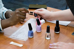 Beginner nail art workshop by @chalkboardnails