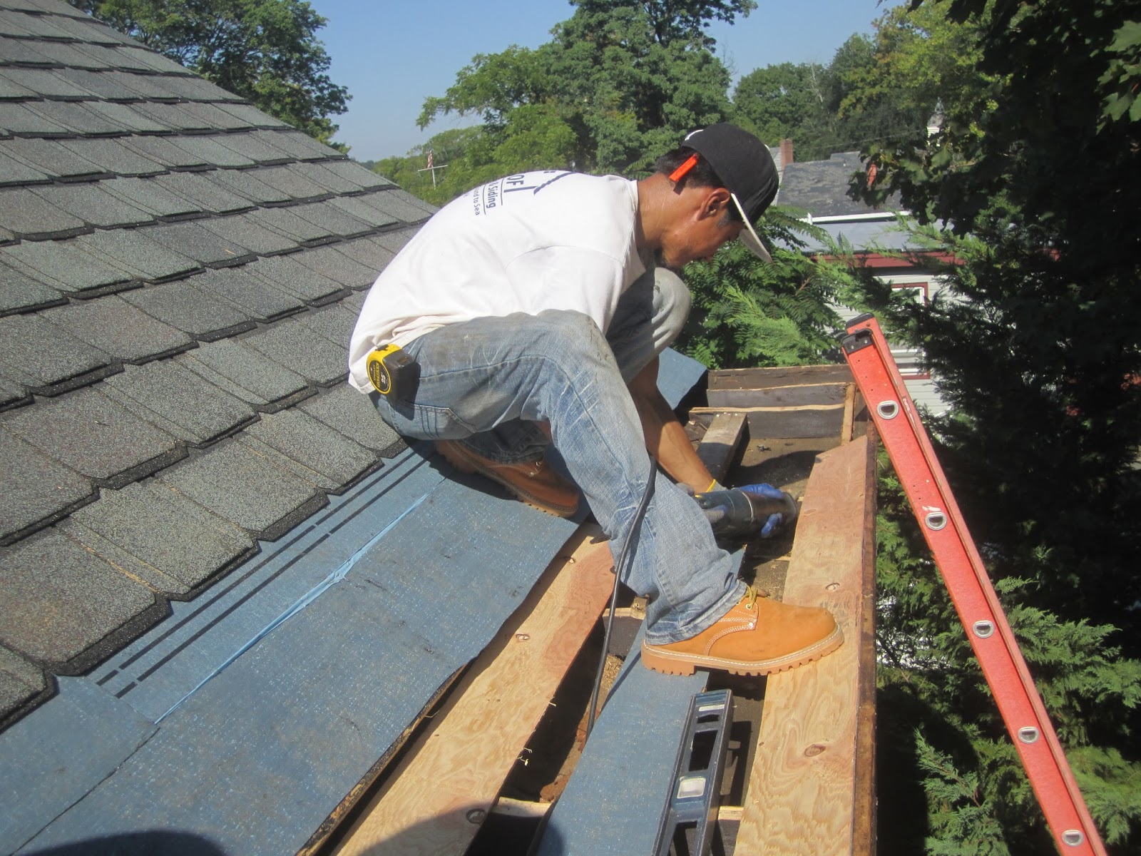 Jarvis House Repairing the Yankee Gutter On the Jarvis House