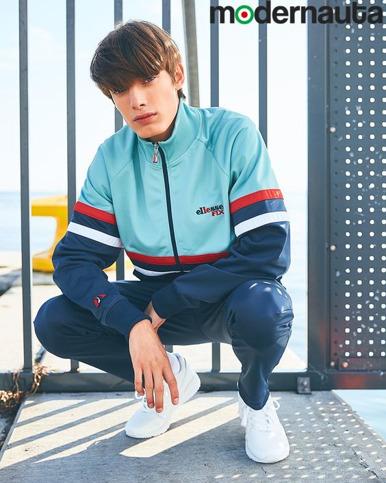 Abbigliamento streetwear e abbigliamento sportivo: ELLESSE tracksuit ...