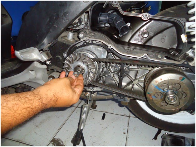 Membongkar dan servis cvt matik injeksi