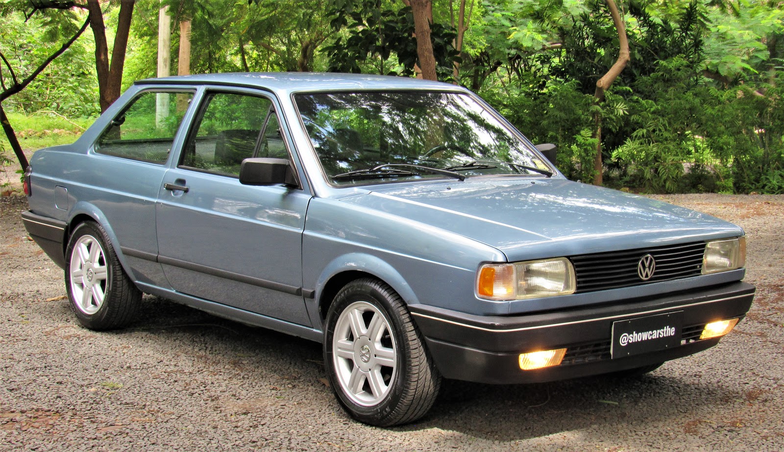 A experiência ao volante de um VW Voyage CL 1.8 1991!