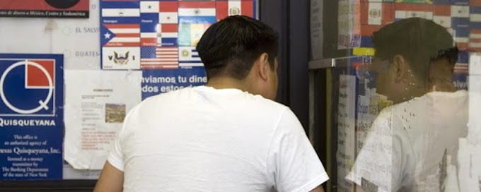 Bruselas sentencia que España se ceba con las remesas de los inmigrantes
