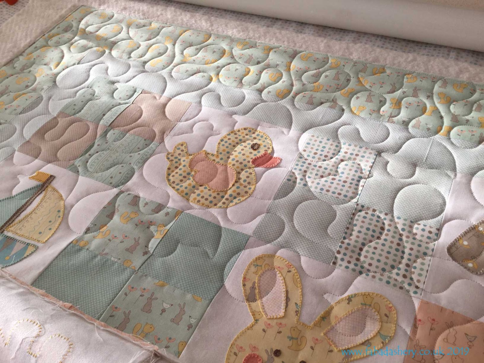 Fabadashery Longarm Quilting Advent Day 3 Duck baby Quilt made by Penny, quilted by