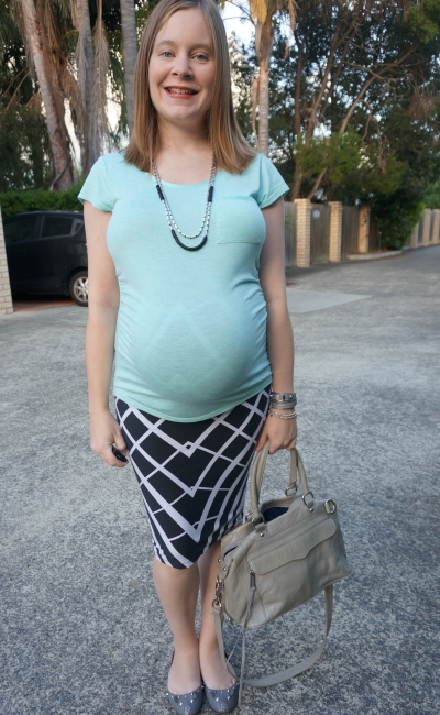 Away From Blue | Jeanswest green maternity tee asos graphic print pencil skirt 3rd trimester office outfit