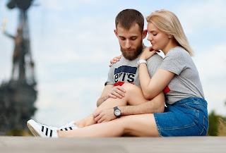 Top 10 Signs and Body Language That Shows Someone Is Interested In You.