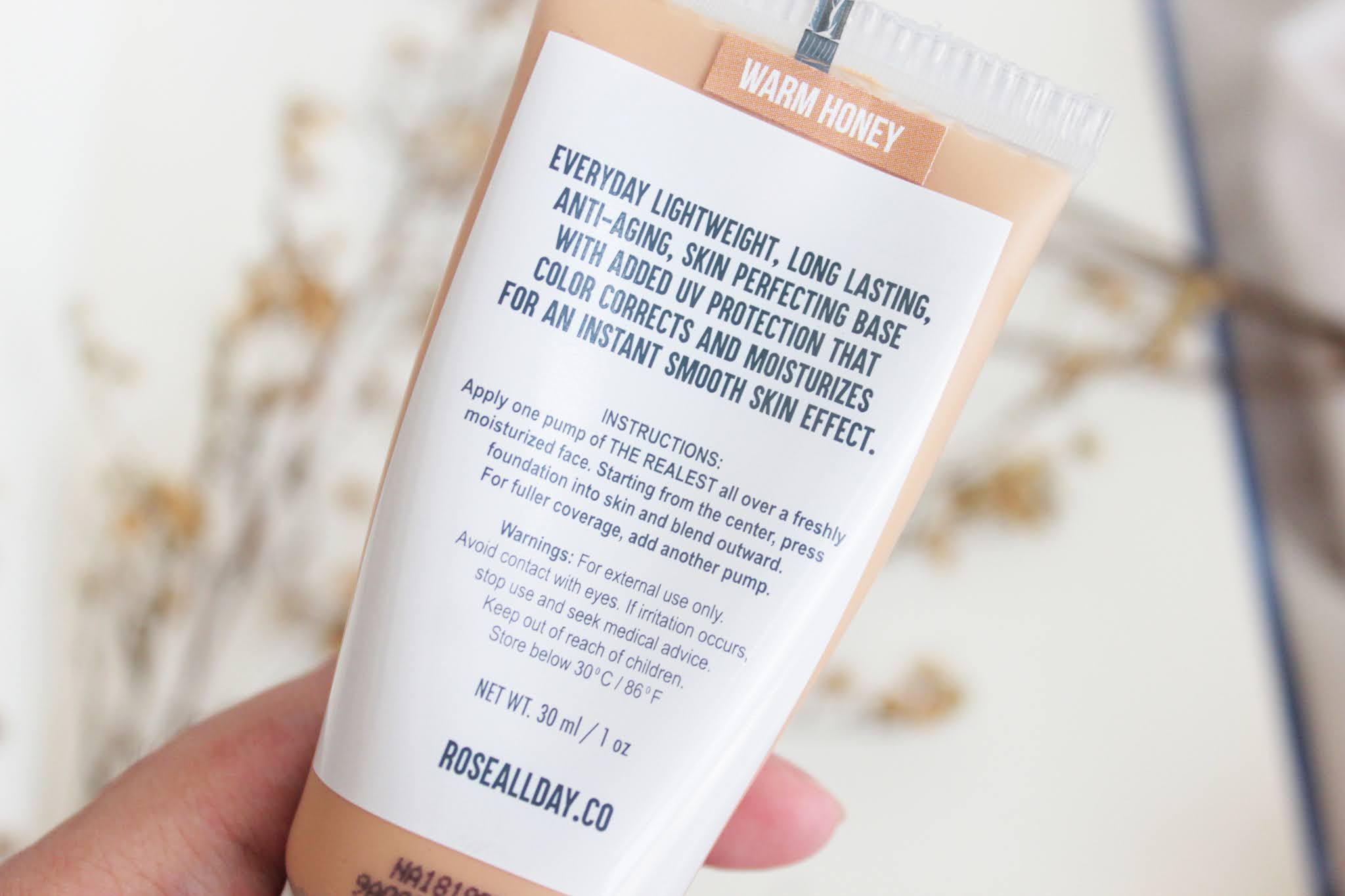 Foundation Rose All Day Shade Warm Honey