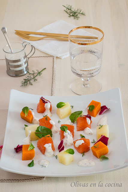 Ensalada de patatas y salmón marinado - Olivas en la cocina