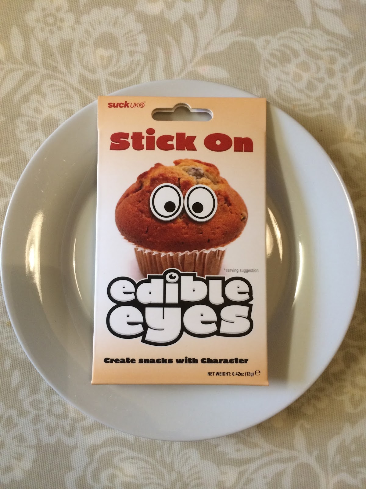 SockletWorld Snacks with Eyes!