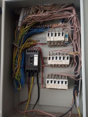 mengetahui warna dan kegunaan kabel listrik 3 phase