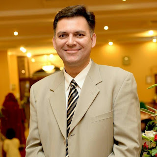 Dr Ali Madeeh Hashmi