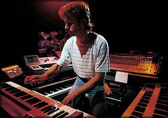 Los teclistas del rock: TONY BANKS