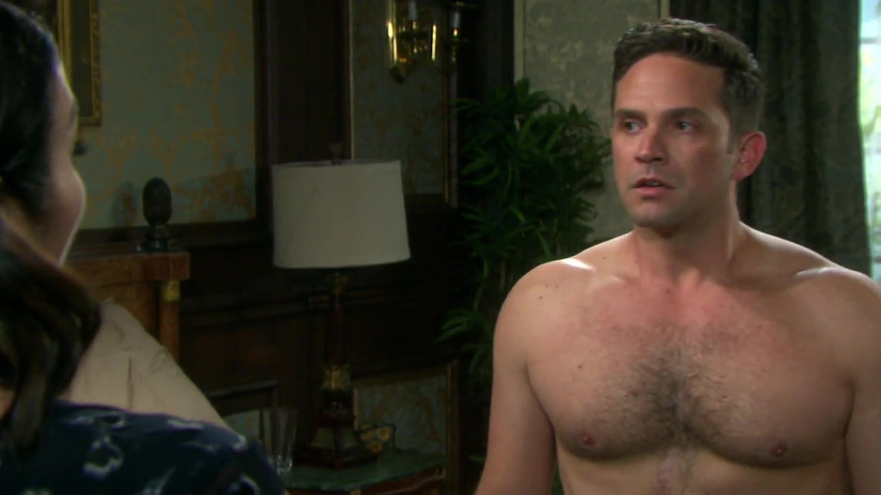 Greg kinnear shirtless - 🧡 Trevor Donovan Wears Just a Speedo for Sexy Poo...