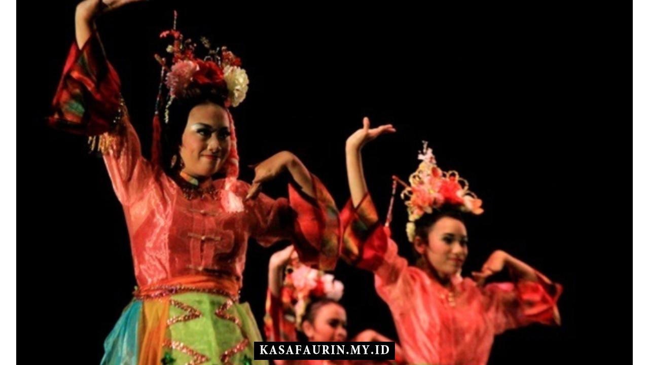 Tari Pakarena Berasal Dari Daerah, Tari Pakarena