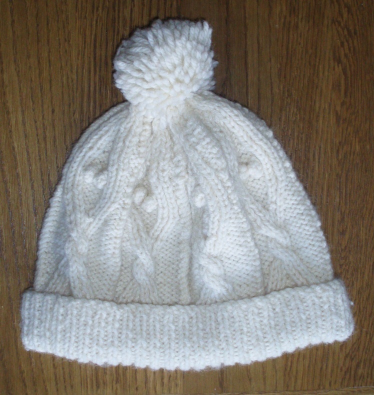 Knitting Now and Then: An Aran Bobble Hat