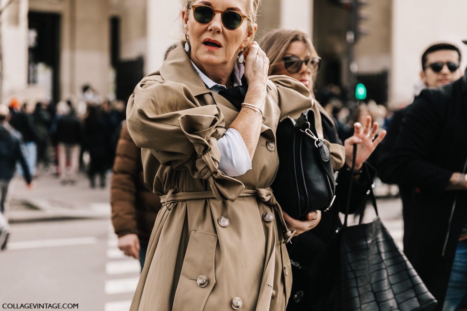 The Chic Way to Style a Trench Coat. Fashion Inspiration | Cool Chic ...