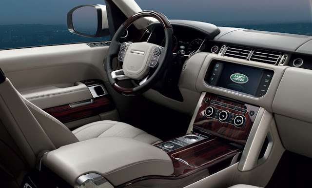 Range Rover – Biểu tượng của sự tinh tế và mạnh mẽ Ranger%2BRover%2B%25281%2529