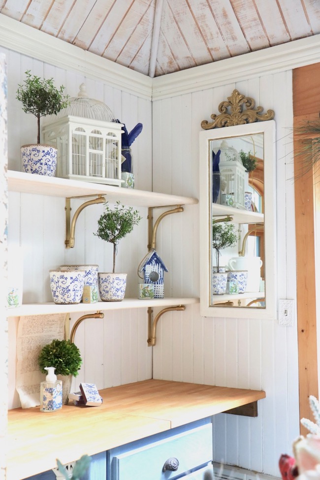 Garden shed shelves made from inexpensive materials