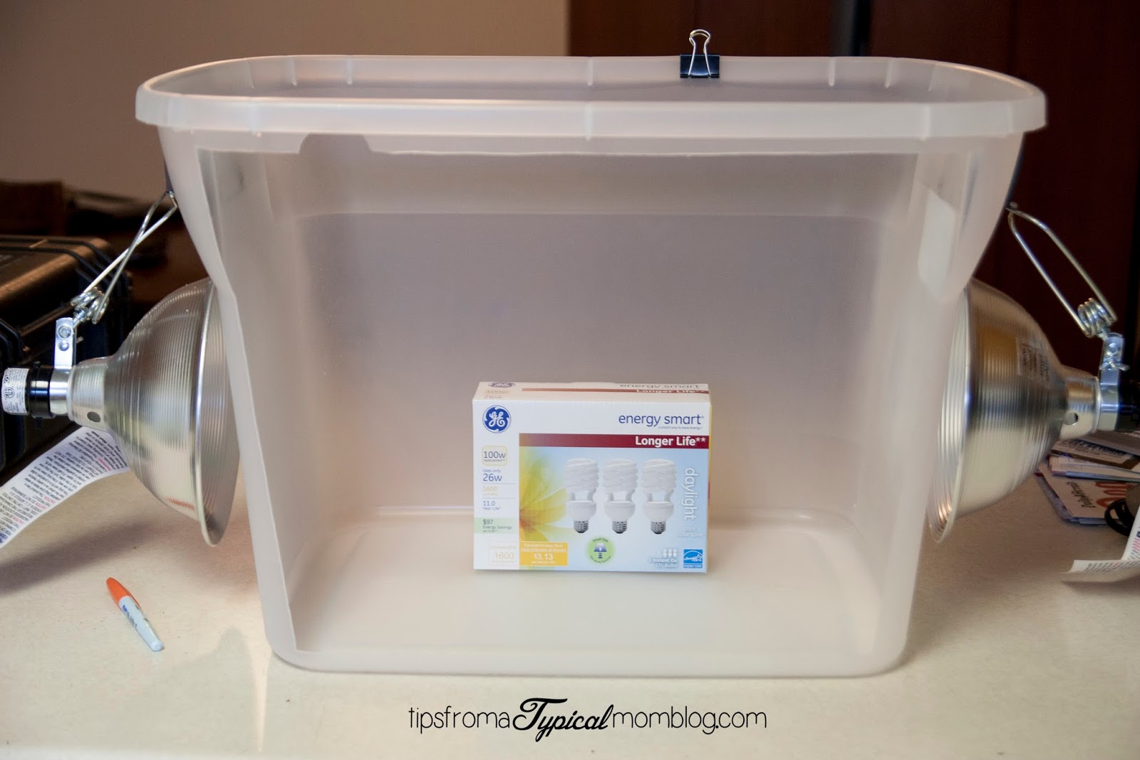 DIY Light Box tutorial for Bloggers photography by Tips From a Typical Mom. DIY Light Box tutorial for Bloggers photography by Tips From a Typical Mom.