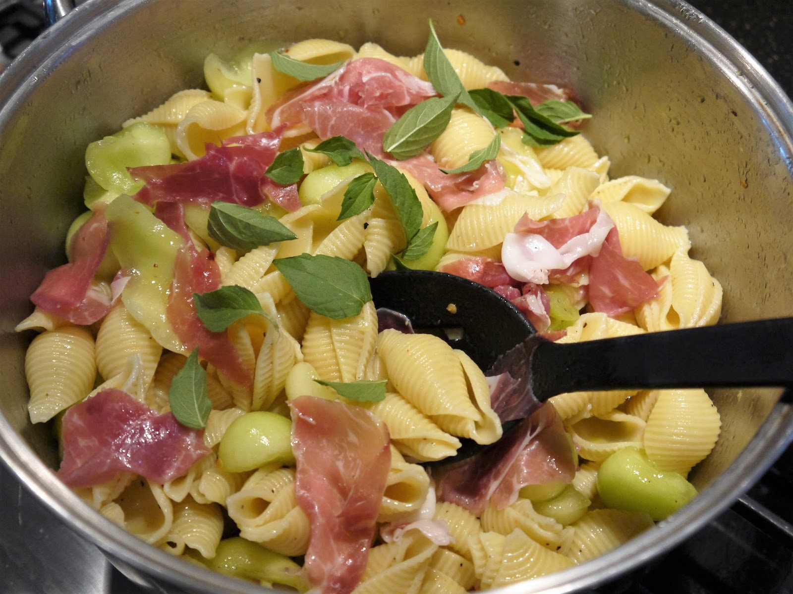 Clockwatching Tart Pasta Salad with Prosciutto and Melon