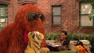 Snuffy, zookeeper Audra McDonald, Sesame Street Episode 4414 The Wild Brunch season 44