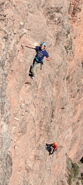 Vía Pandemia mallo cuchillo, Riglos