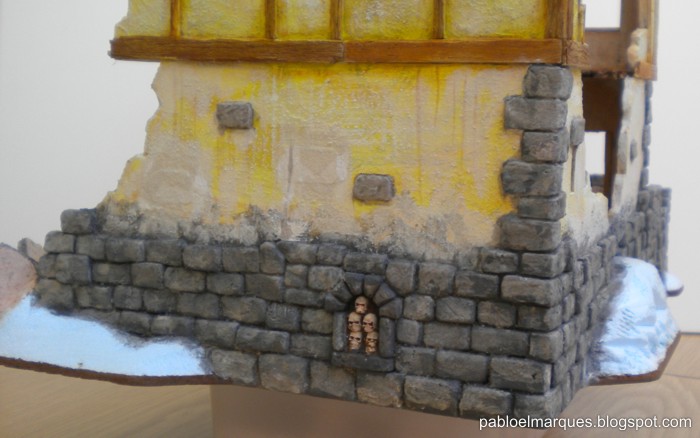 blog de Pablo El Marques: Edificio 4: muchos ladrillos y un osario