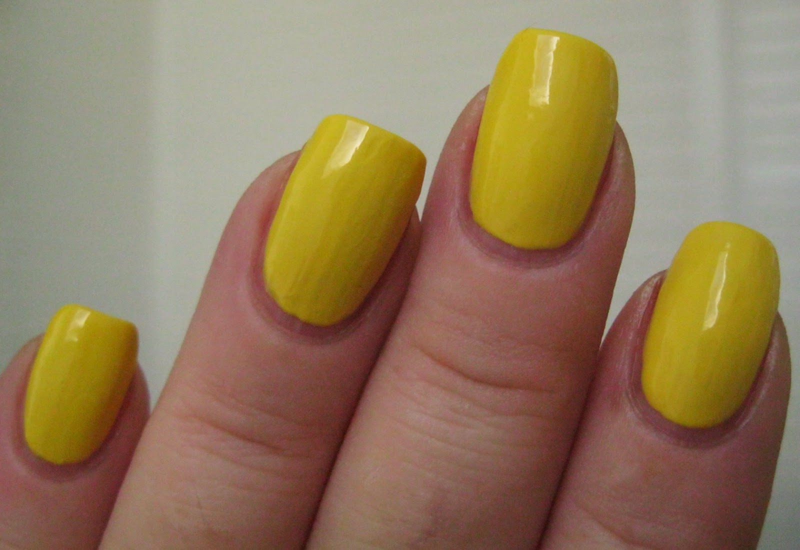 10. Sally Hansen Hard as Nails Xtreme Wear in "Mellow Yellow" - wide 2
