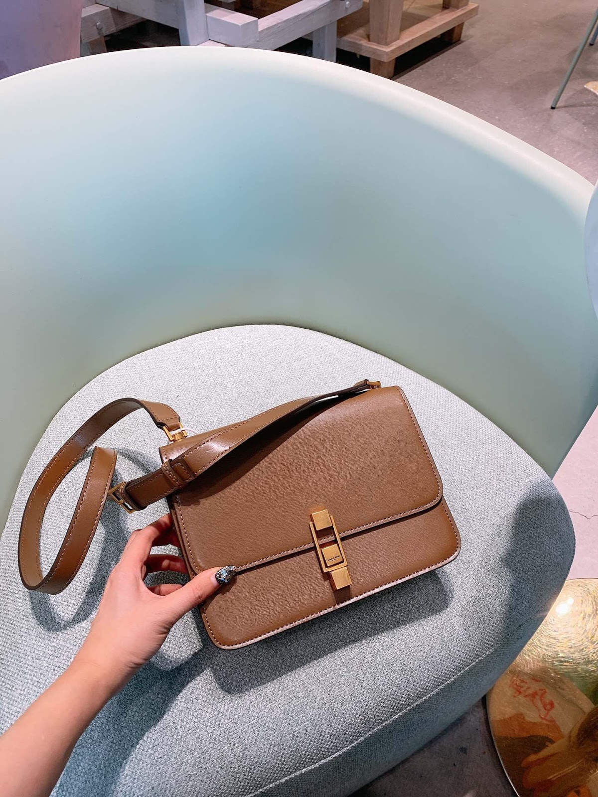 carre satchel