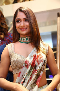 Sandhya Raju