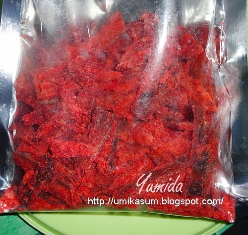 Ikan lumek salai kering merah pedas manis produk Pulau Bruit Sarawak, gambar dan harga ikan lumek kering merah, cara beli tempah order ikan lumek kering merah pedas manis, cara membuat memasak ikan lumek salai, resepi ikan lumek kering merah pedas manis