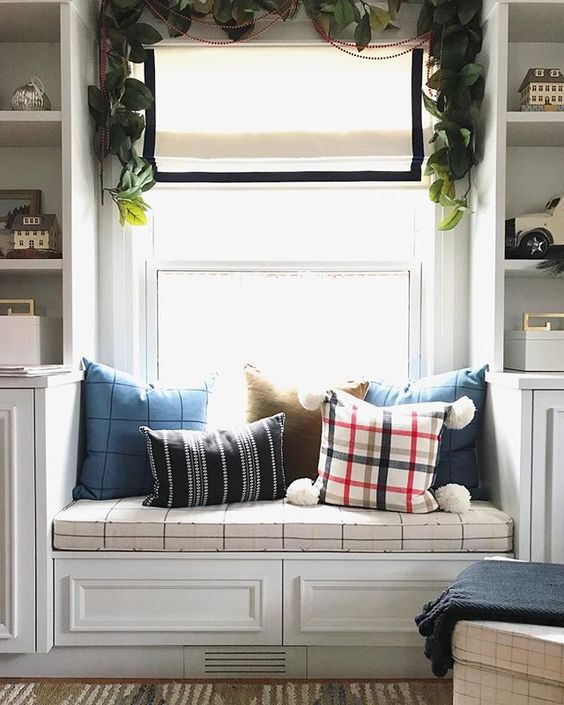 plaid pillows, plaid christmas pillows, etsy plaid pillows, tartan christmas pillows, colors for Christmas 2019 plaid pillows, plaid christmas pillows, etsy plaid pillows, tartan christmas pillows, colors for Christmas 2019