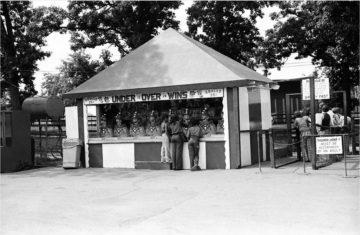 The Digital Research Library of Illinois History Journal™ Adventureland (Amusement Park) in