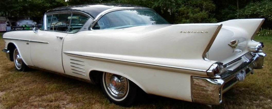 cadillac%2Bcoupe%2Bdeville%2B1958.JPG