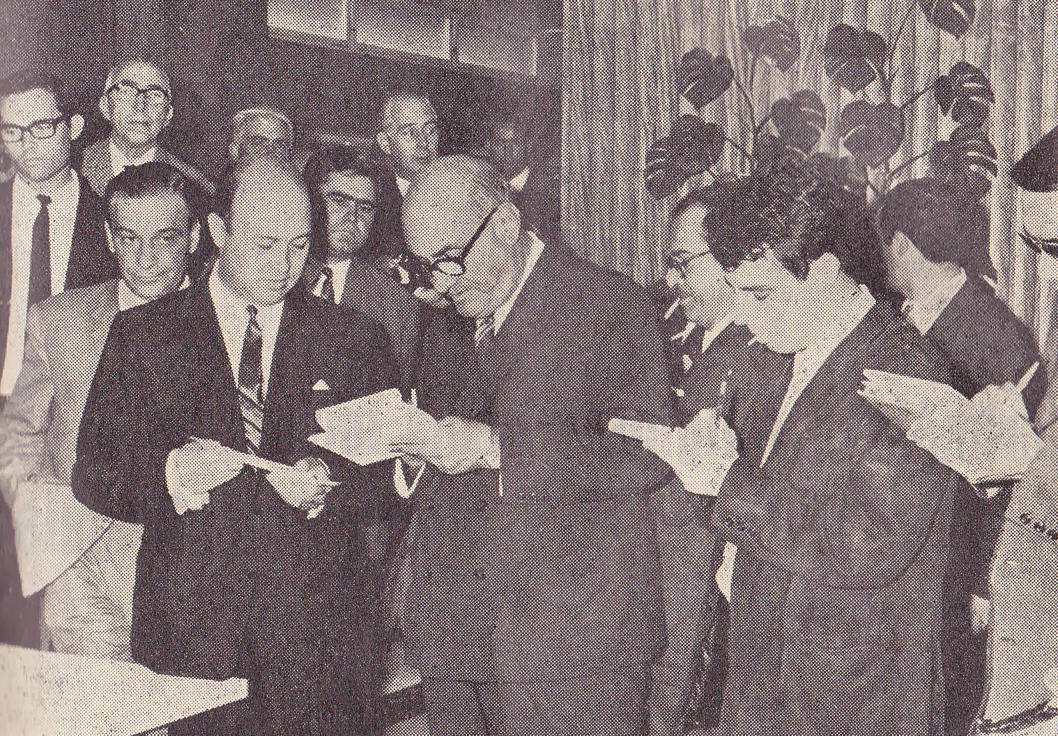 Resultado de imagem para AUGUSTO ABELAIRA JORNALISTA