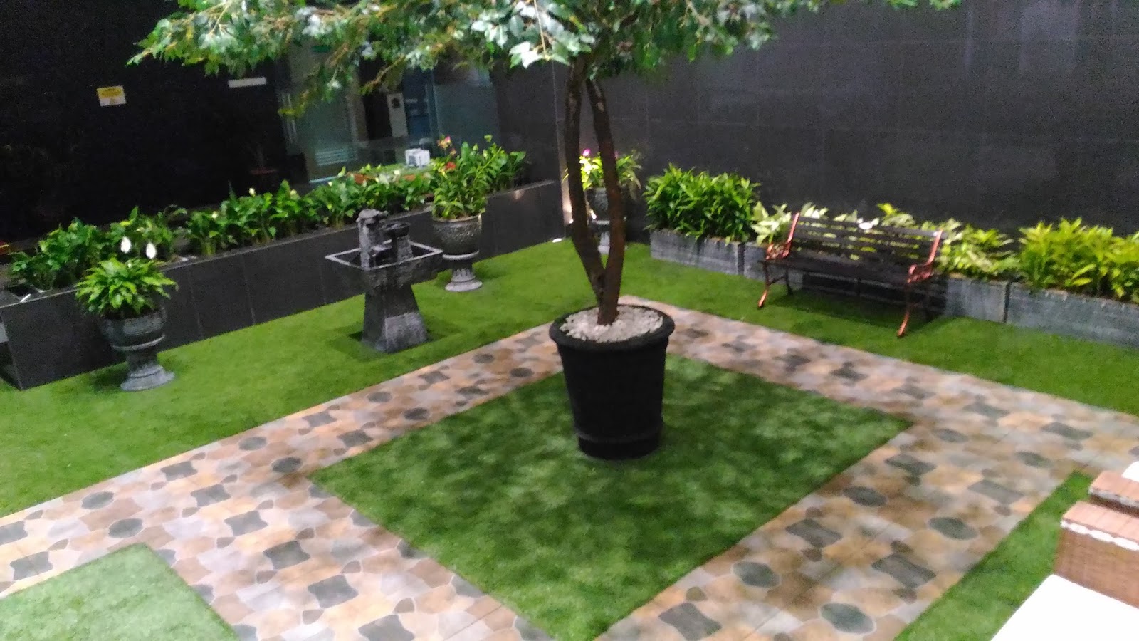 JUAL RUMPUT SINTETIS | RUMPUT SINTETIS TAMAN | RUMPUT SINTETIS LAPANGAN