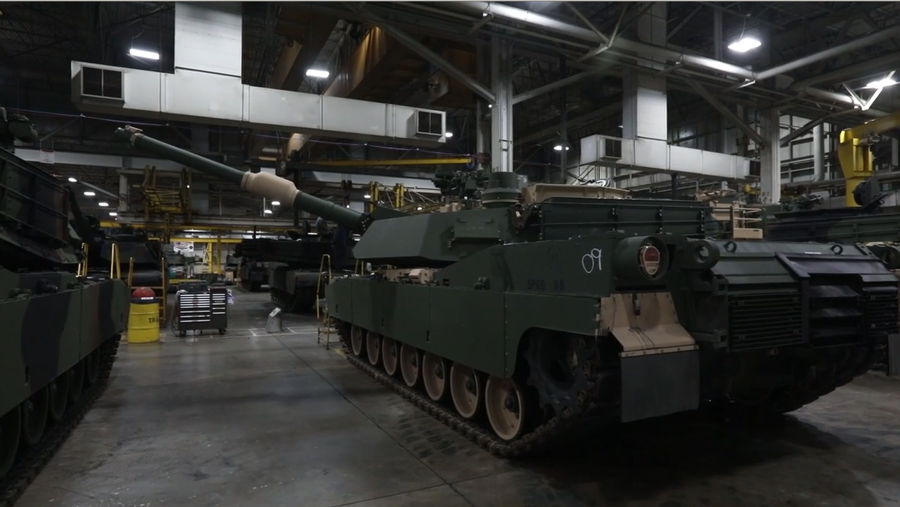 СТАЛЬ И ОГОНЬ СОВРЕМЕННЫЕ И ПЕРСПЕКТИВНЫЕ ТАНКИ Танковый завод в Лима