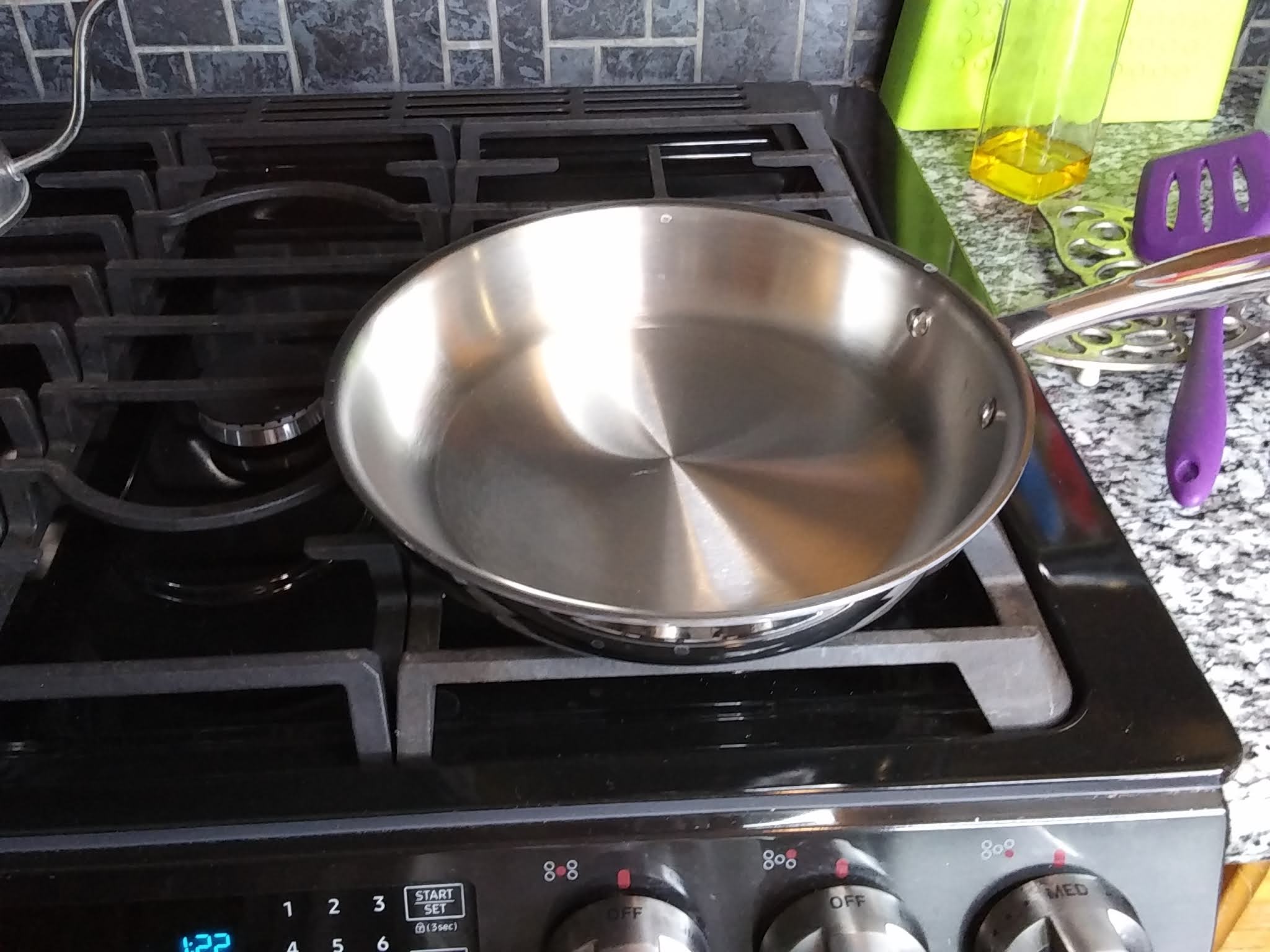 Cast iron, non-stick or stainless steel: Which cooking surface