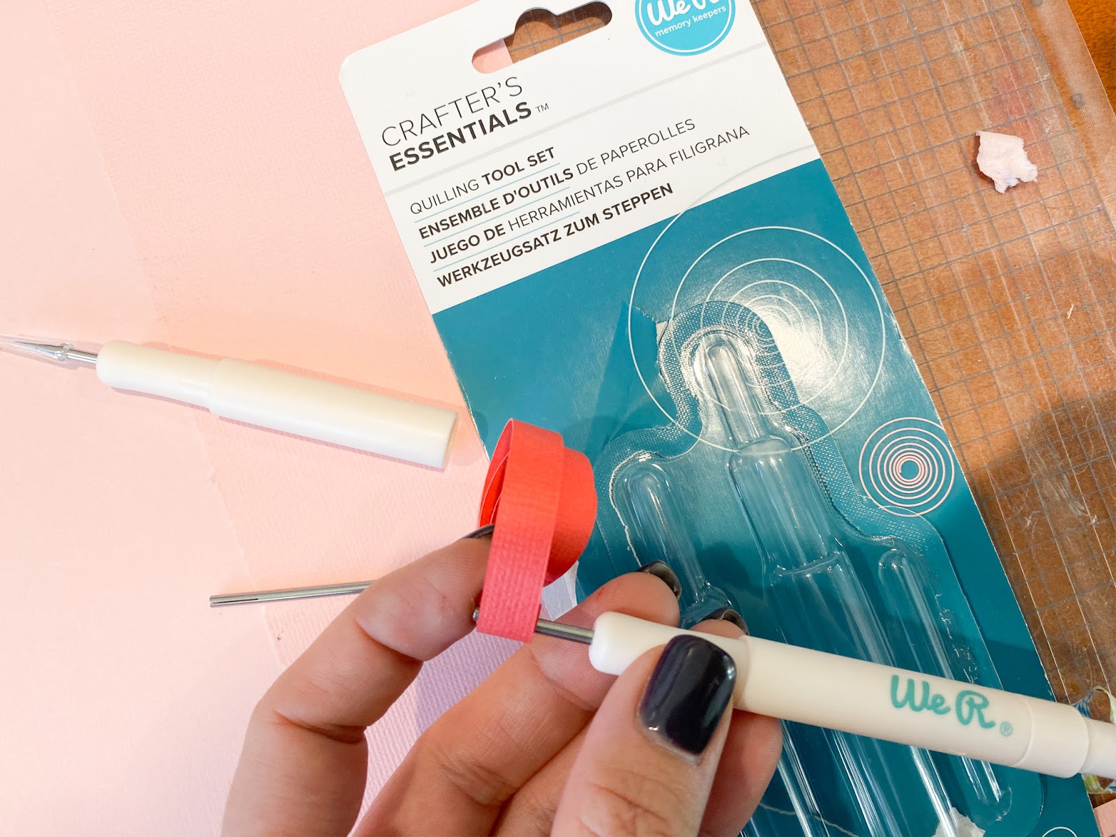 Easy Paper Quilling Beginner Tutorial (Free Pattern Cut File) Silhouette School