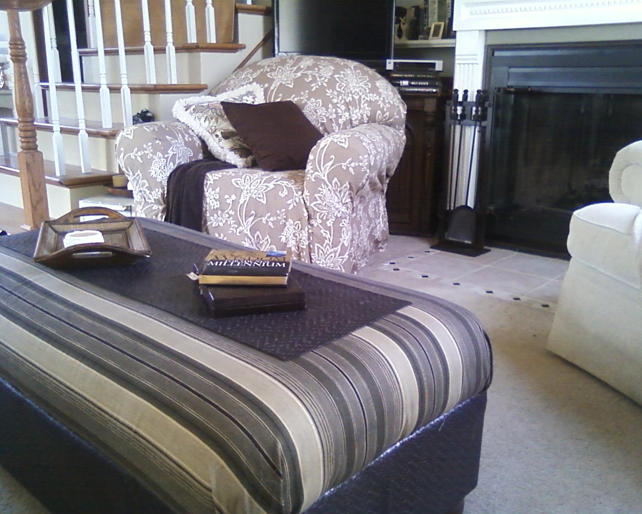 Jubilee Furniture Tuesday's customer inspiration Danice and Jack's lovely living room!