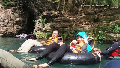 wisata yogyakarta cave tubing goa pindul nurul sufitri blogger social media mom traveling lifestyle