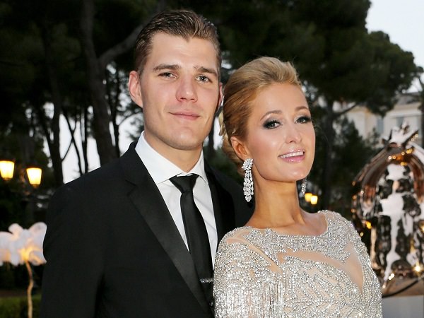 Paris Hilton Increase Your follower On Instagram