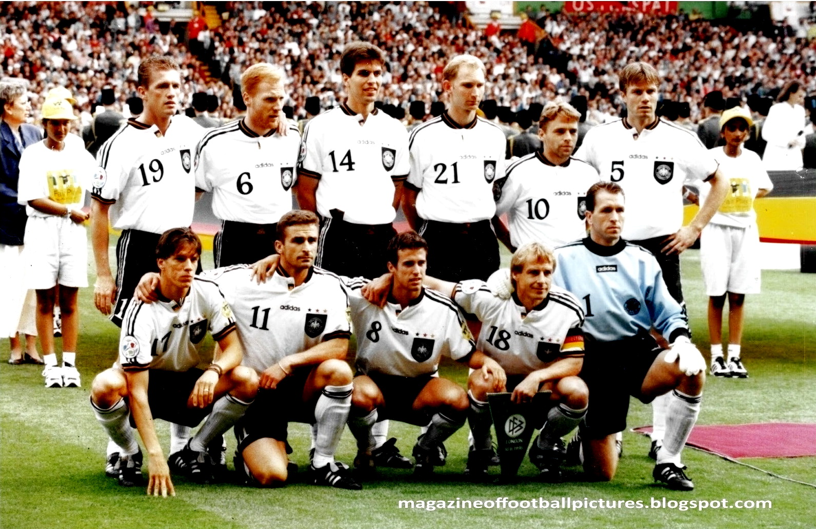 EQUIPOS DE FÚTBOL SELECCIÓN DE ALEMANIA Campeona de la Eurocopa de 1996
