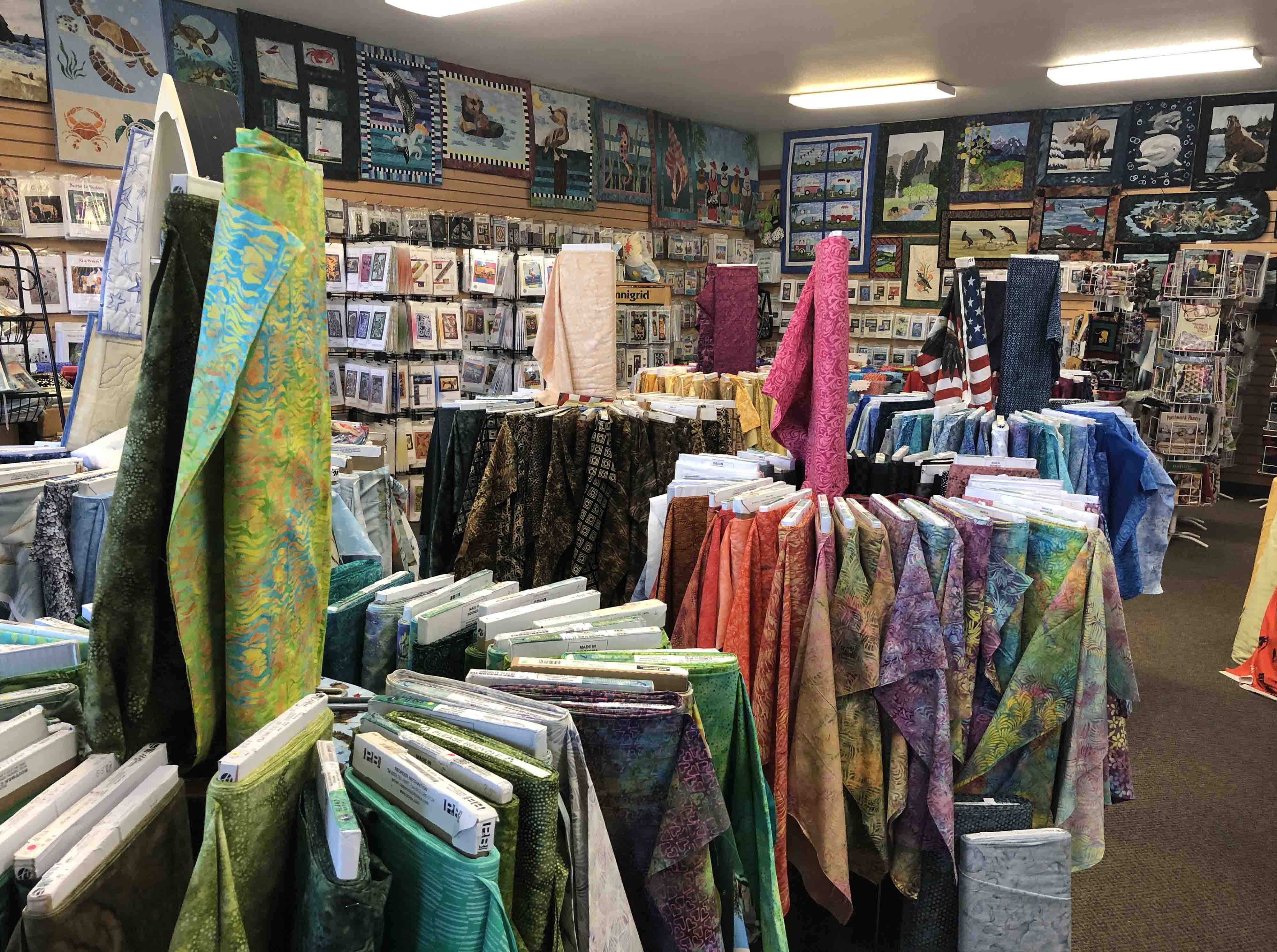 Cat Patches Quilt Shop Quilter's Cove; Newport, Oregon