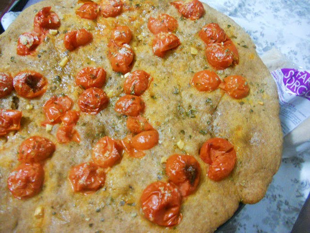 per emporio ecologico...pizza con farina di  sorgo e pasta e ceci decorticati