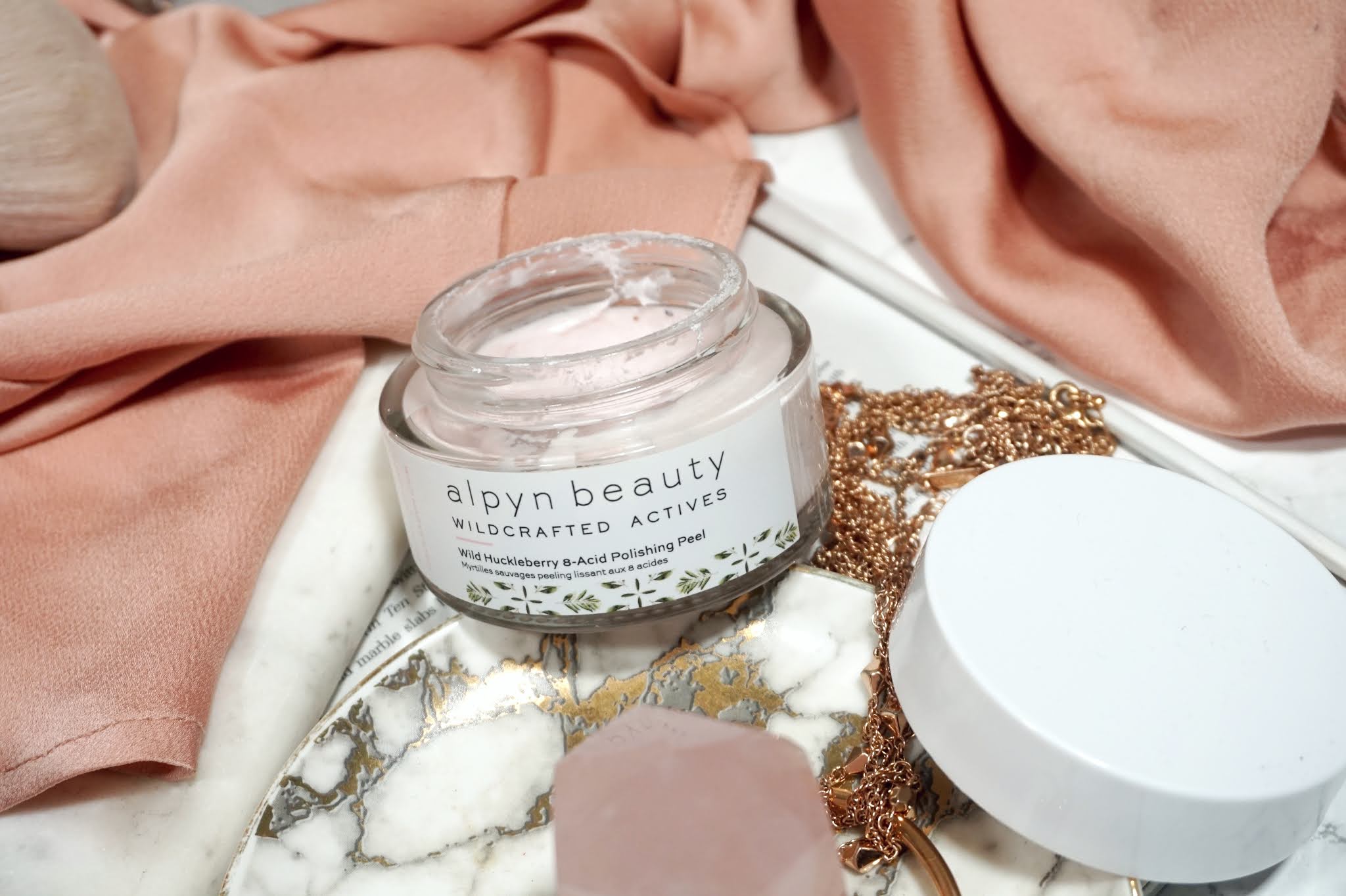 Review Alpyn Beauty Wild Huckleberry 8Acid Polishing Peel Mask