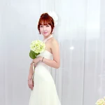 Yoon Seul In Wedding Dress Foto 12