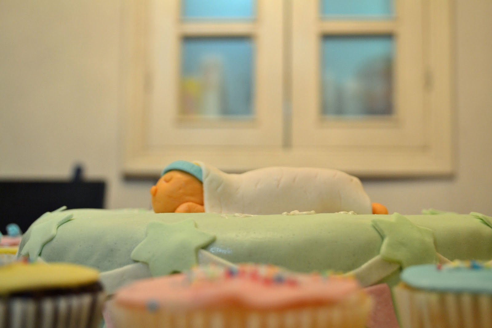 Deezert Baby Shower..Cakes & Cupcakes